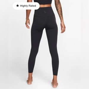 Nike Yoga Luxe Leggings Size L